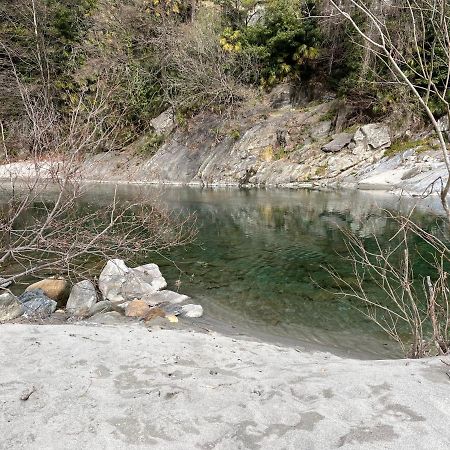 Blue River Losone Exterior foto